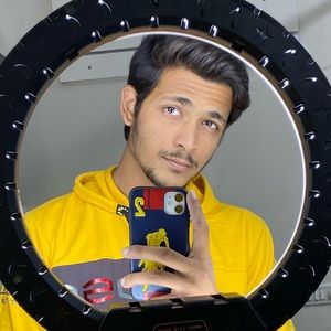 Meet your Posher, Mohit